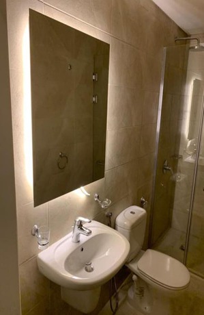 Imagen de la habitación del Hotel Miramar Downtown hotel. Foto 4