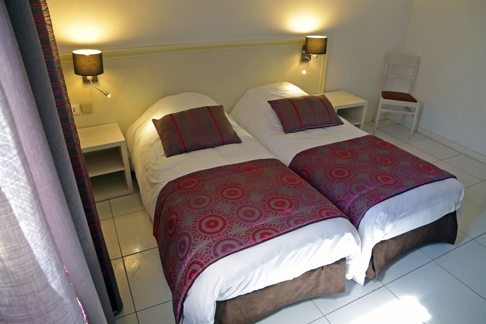 Imagen de la habitación del Hotel Miramar, La Ciotat. Foto 7