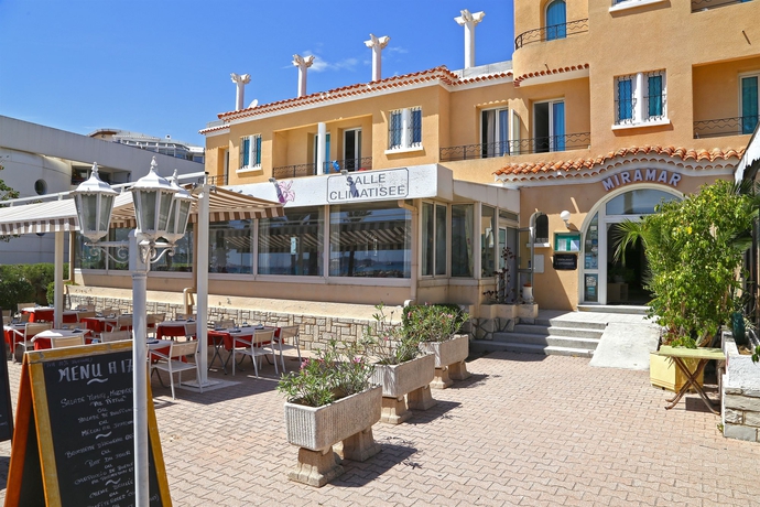 Imagen general del Hotel Miramar, La Ciotat. Foto 1