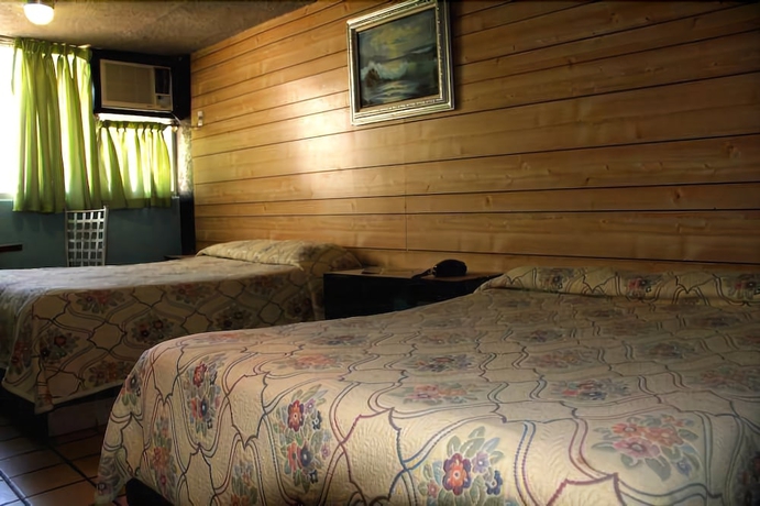 Imagen de la habitación del Hotel Miramar, La Paz. Foto 12