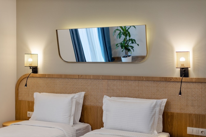 Imagen de la habitación del Hotel Miramar Luxury Residences. Foto 4