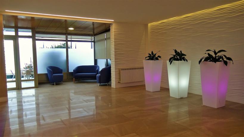 Imagen de los interiores del Hotel Miramar, Noalla. Foto 18