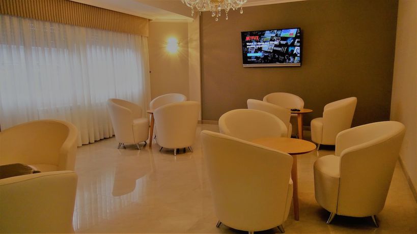 Imagen de los interiores del Hotel Miramar, Noalla. Foto 19