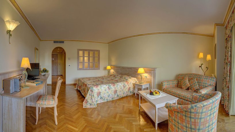Imagen de la habitación del Hotel Miramar Opatija. Foto 2