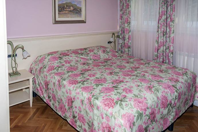 Imagen de la habitación del Hotel Miramar Opatija. Foto 12
