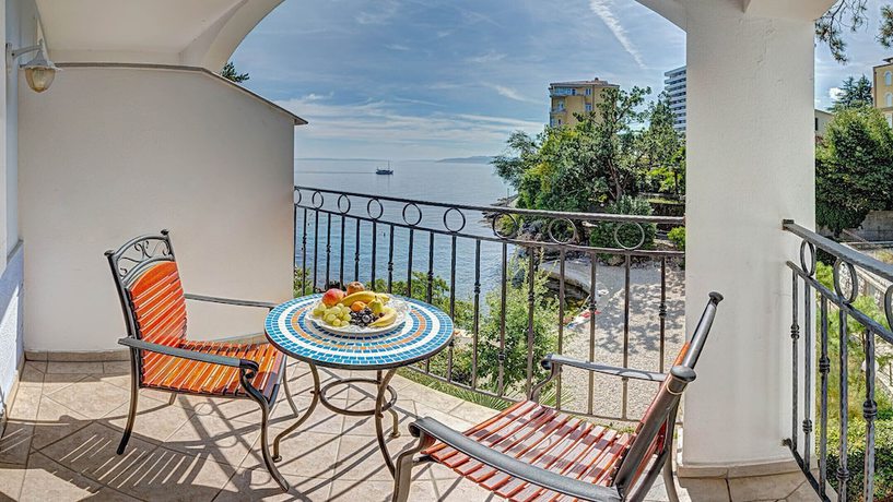 Imagen de la habitación del Hotel Miramar Opatija. Foto 13