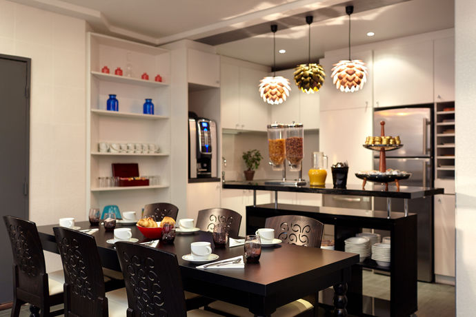 Imagen del bar/restaurante del Hotel Miramar, Porte de Versailles. Foto 2