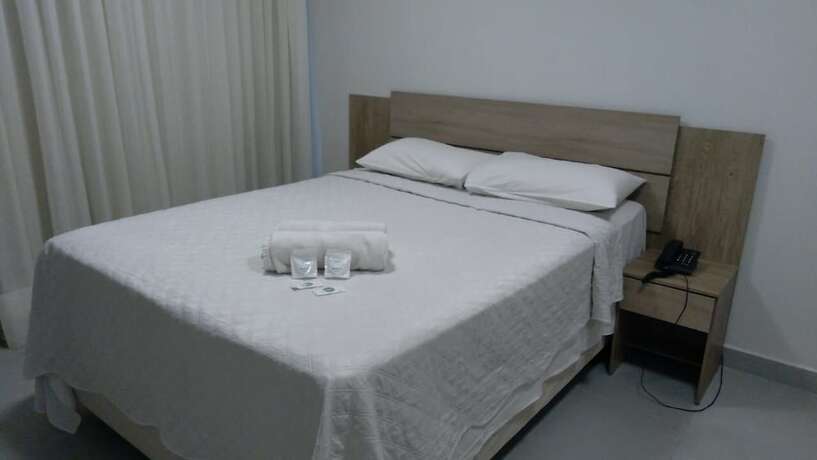 Imagen de la habitación del Hotel Miramar Qualit&egrave; Studio Praia. Foto 13