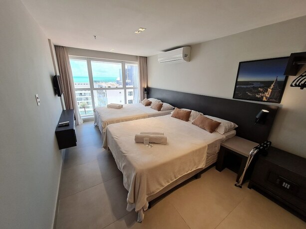 Imagen general del Hotel Miramar Qualit&egrave; Studio Praia. Foto 3