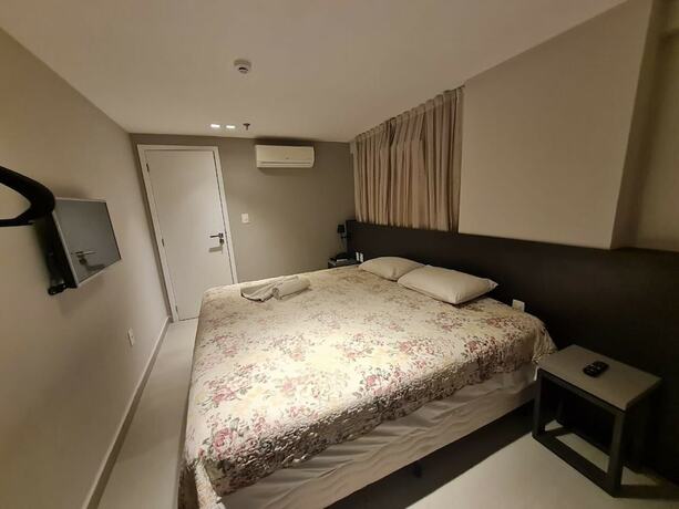 Imagen de la habitación del Hotel Miramar Qualit&egrave; Studio Praia. Foto 18