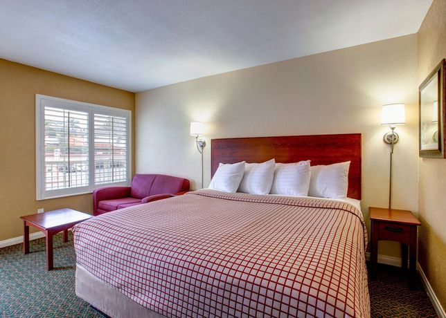 Imagen de la habitación del Hotel Miramar, San Clemente. Foto 14