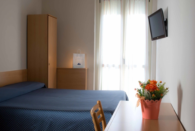 Imagen de la habitación del Hotel Miramar, Sirmione. Foto 5