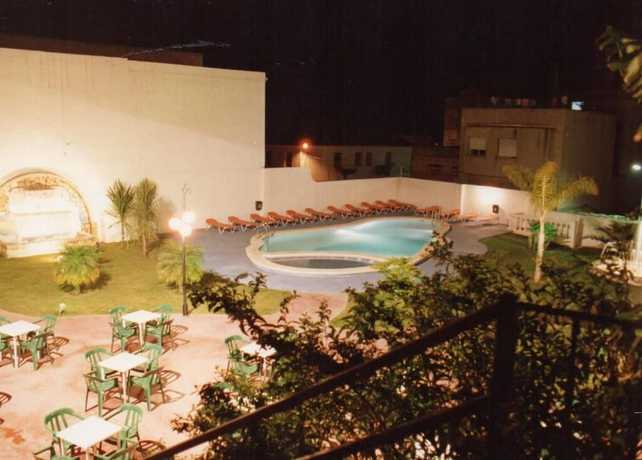 Imagen de la piscina del Hotel Miramar, Torreblanca. Foto 19