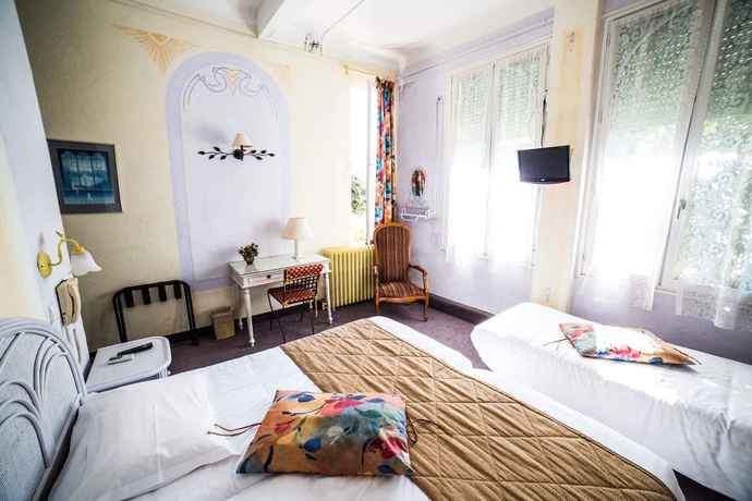 Imagen de la habitación del Hotel Miramar, VENCE. Foto 15