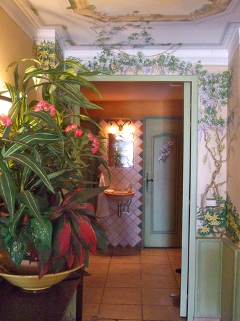 Imagen de los interiores del Hotel Miramar, VENCE. Foto 18
