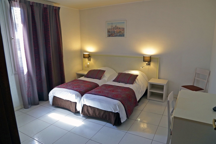 Imagen de la habitación del Hotel Miramar, lA CIOTAT. Foto 5