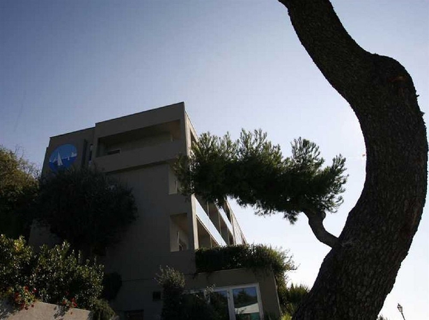 Imagen de los exteriores del Hotel Miramare - Adults Only. Foto 13