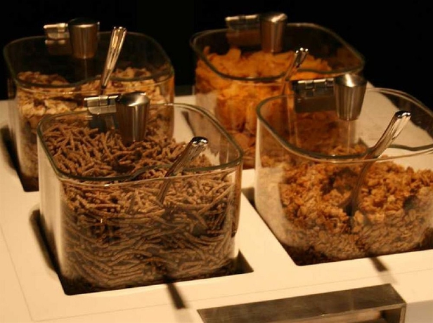 Imagen del bar/restaurante del Hotel Miramare - Adults Only. Foto 2