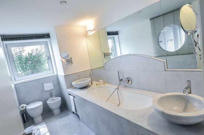 Imagen de la habitación del Hotel Miramare - Adults Only. Foto 11