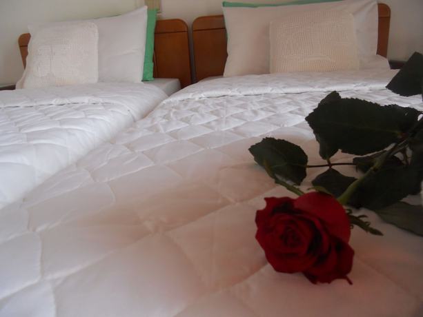 Imagen de la habitación del Hotel Miramare, Argostoli. Foto 14