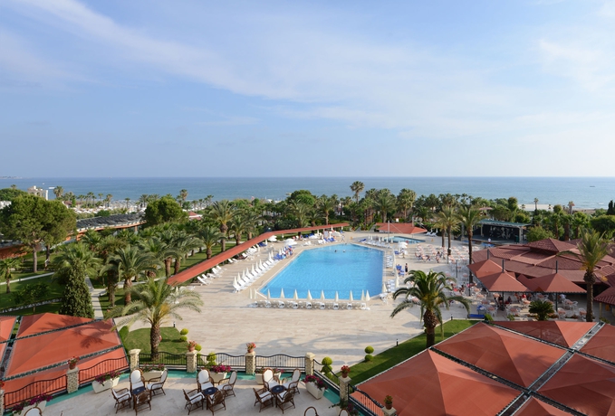 Imagen general del Hotel Miramare Beach. Foto 2