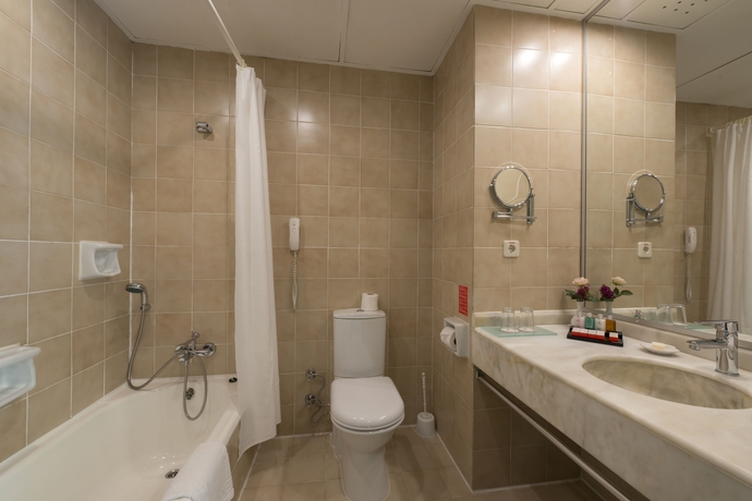 Imagen de la habitación del Hotel Miramare Beach. Foto 11