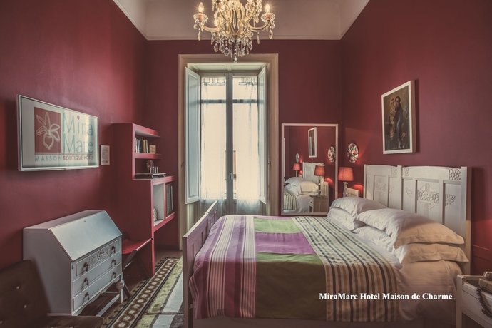 Imagen de la habitación del Hotel Miramare Cagliari Museo. Foto 10