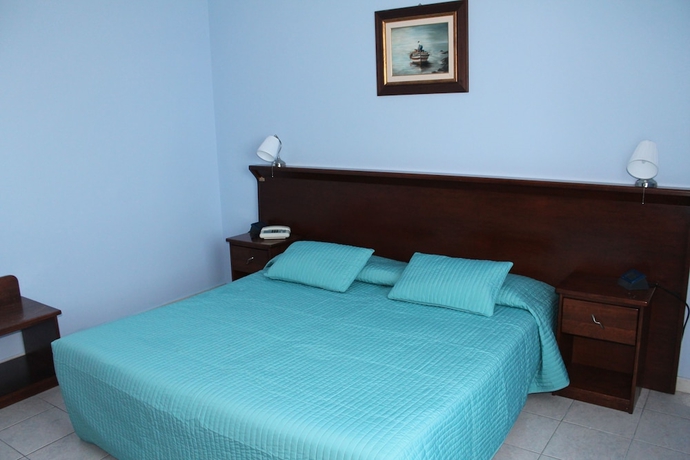 Imagen de la habitación del Hotel Miramare, Catania. Foto 14