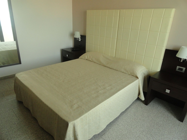 Imagen de la habitación del Hotel Miramare, Ciro Marina. Foto 4