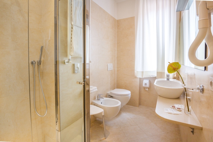 Imagen de la habitación del Hotel Miramare, Civitanova Marche. Foto 5