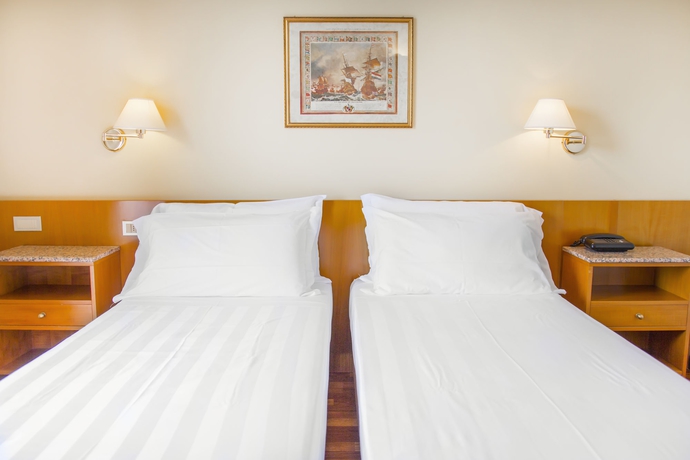 Imagen de la habitación del Hotel Miramare, Civitanova Marche. Foto 8