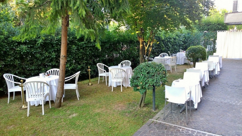Imagen del bar/restaurante del Hotel Miramare, Civitanova Marche. Foto 3
