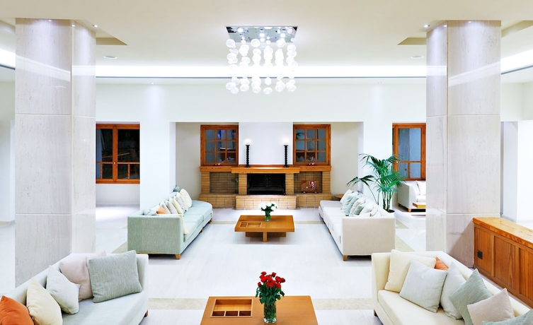 Imagen de los interiores del Hotel Miramare Eretria. Foto 15