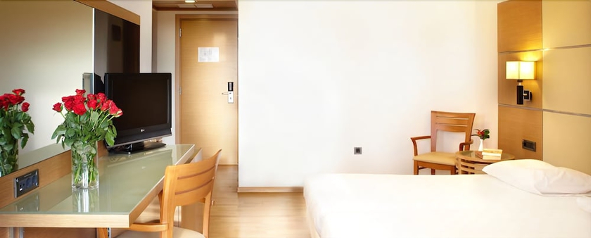 Imagen de la habitación del Hotel Miramare Eretria. Foto 5