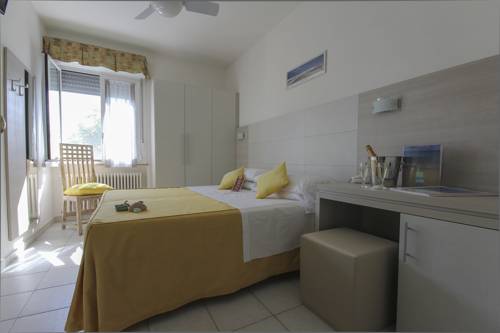 Imagen de la habitación del Hotel Miramare, Forte de Marmi. Foto 14