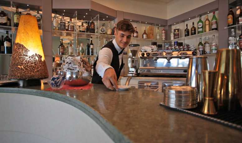 Imagen del bar/restaurante del Hotel Miramare, Gabicce Mare. Foto 3