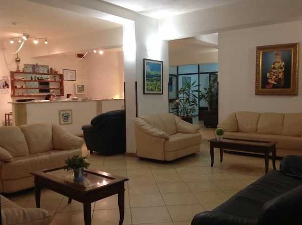 Imagen de los interiores del Hotel Miramare Garzia. Foto 10