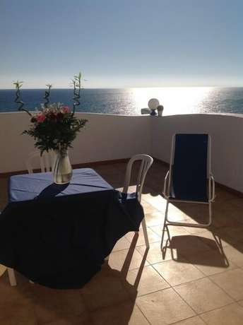 Imagen de los exteriores del Hotel Miramare Garzia. Foto 9