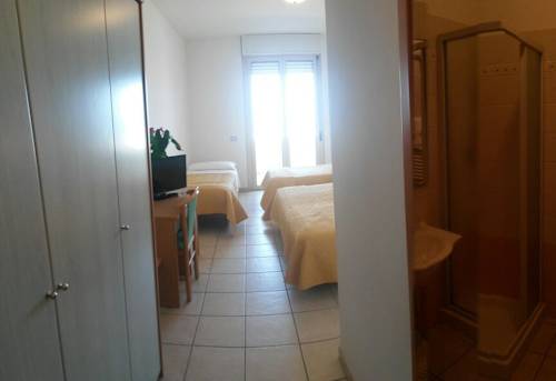 Imagen de la habitación del Hotel Miramare, Giulianova. Foto 5
