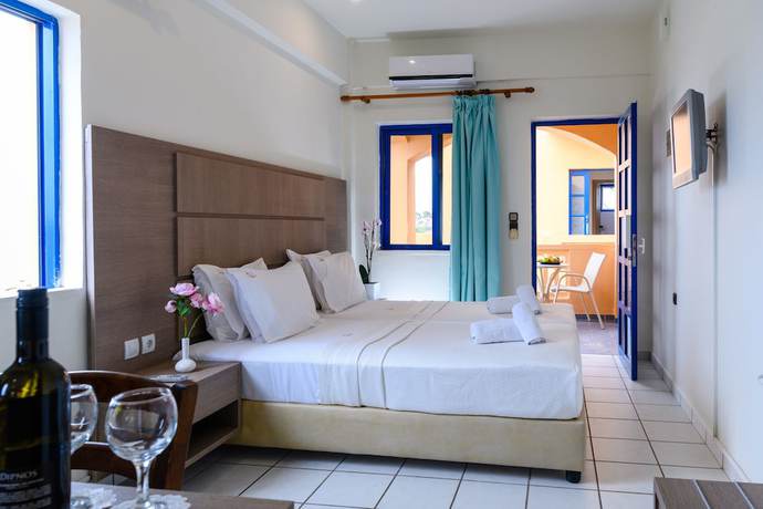 Imagen de la habitación del Hotel Miramare High Beach Annex. Foto 17