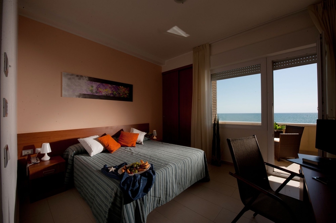 Imagen de la habitación del Hotel Miramare, Latina. Foto 7