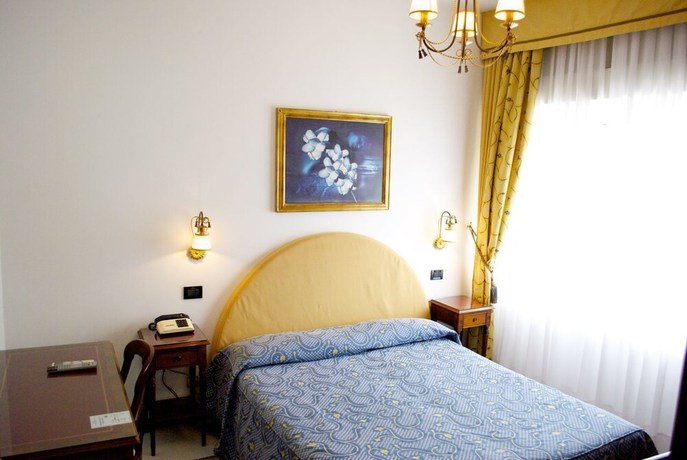 Imagen de la habitación del Hotel Miramare, Lignano Sabbiadoro. Foto 2