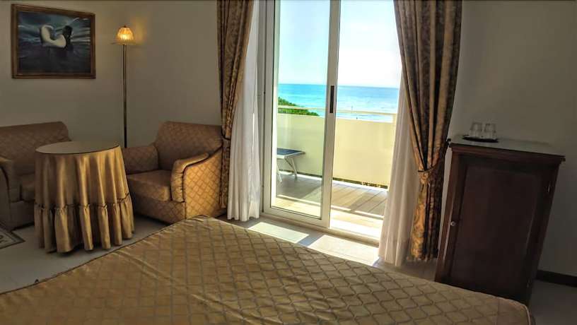 Imagen de la habitación del Hotel Miramare, Lignano Sabbiadoro. Foto 8