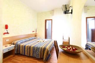 Imagen de la habitación del Hotel Miramare, Mondolfo. Foto 8