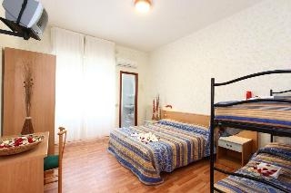 Imagen de la habitación del Hotel Miramare, Mondolfo. Foto 9