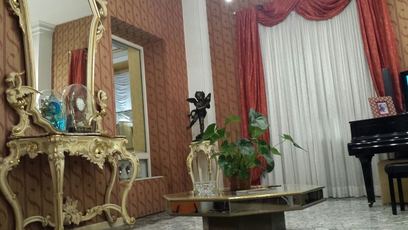 Imagen de los interiores del Hotel Miramare, Nápoles. Foto 17