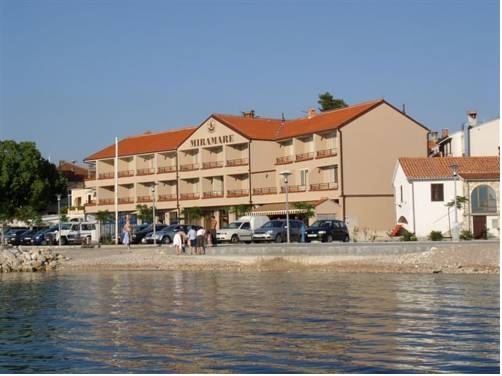 Imagen general del Hotel Miramare Njivice. Foto 1