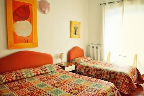 Imagen de la habitación del Hotel Miramare, Noli. Foto 5