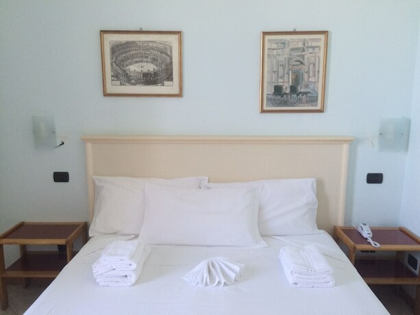 Imagen general del Hotel Miramare, Otranto. Foto 4