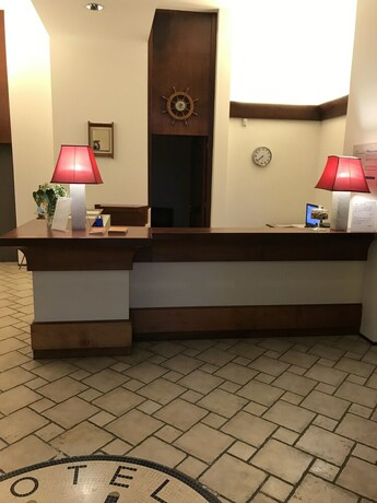 Imagen de los interiores del Hotel Miramare, Otranto. Foto 36